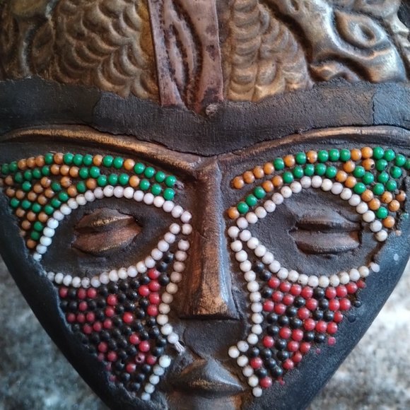 Handcrafted African Head Art Piece - Picture 4 of 7